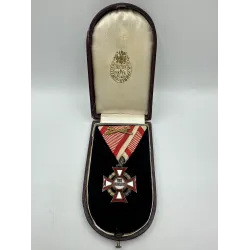 Austro-Węgry,  VERDIENST Krzyż Zasługi Wojskowej III klasa + pudełko Kochert / Rothe