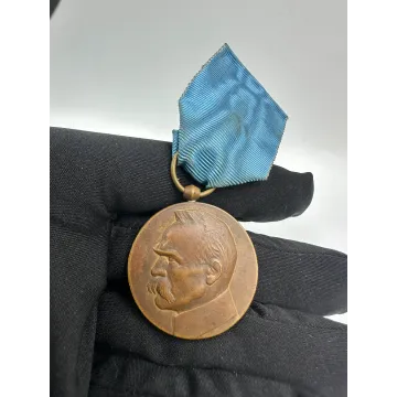 Medal Dziesięciolecia Odzyskanej Niepodległości IIRP Polska Piłsudski
