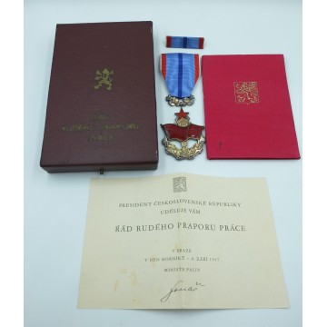 Czechosłowacja Order Czerwonego Sztandaru Pracy