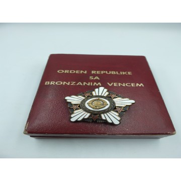 Order Republiki Jugosławia 3 klasa + pudełko